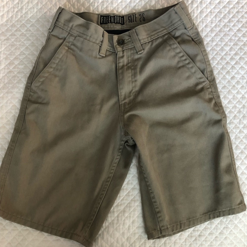 Boys Freeworld Khaki Walking/skate shorts 26